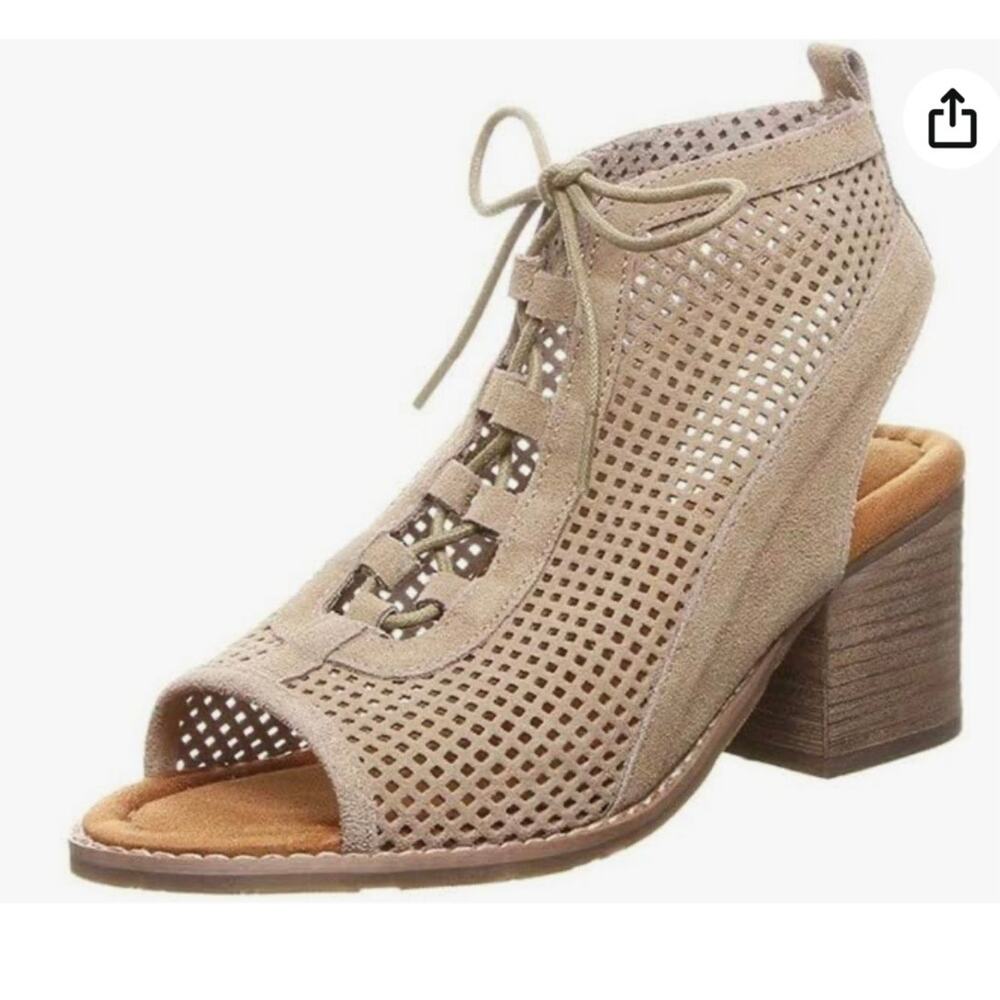 NEW BearPaw Women's Vienna Heeled‎ Lace up Comfort Sandal - Sand size 8